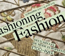 Les élèves de Terminale Bac Mode au musée des Arts Décoratif « Fashioning, Fashion »